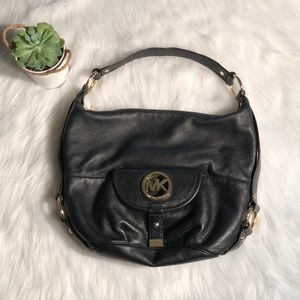 Micheal Kors Black shoulder bag